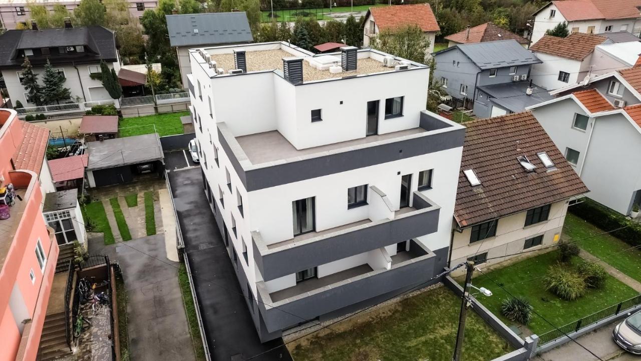 Hugo Apartments Zagreb Bagian luar foto