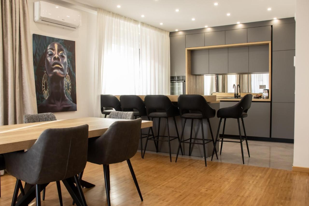 Hugo Apartments Zagreb Bagian luar foto