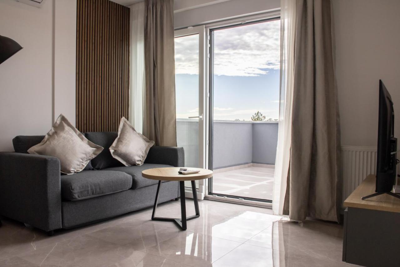 Hugo Apartments Zagreb Bagian luar foto