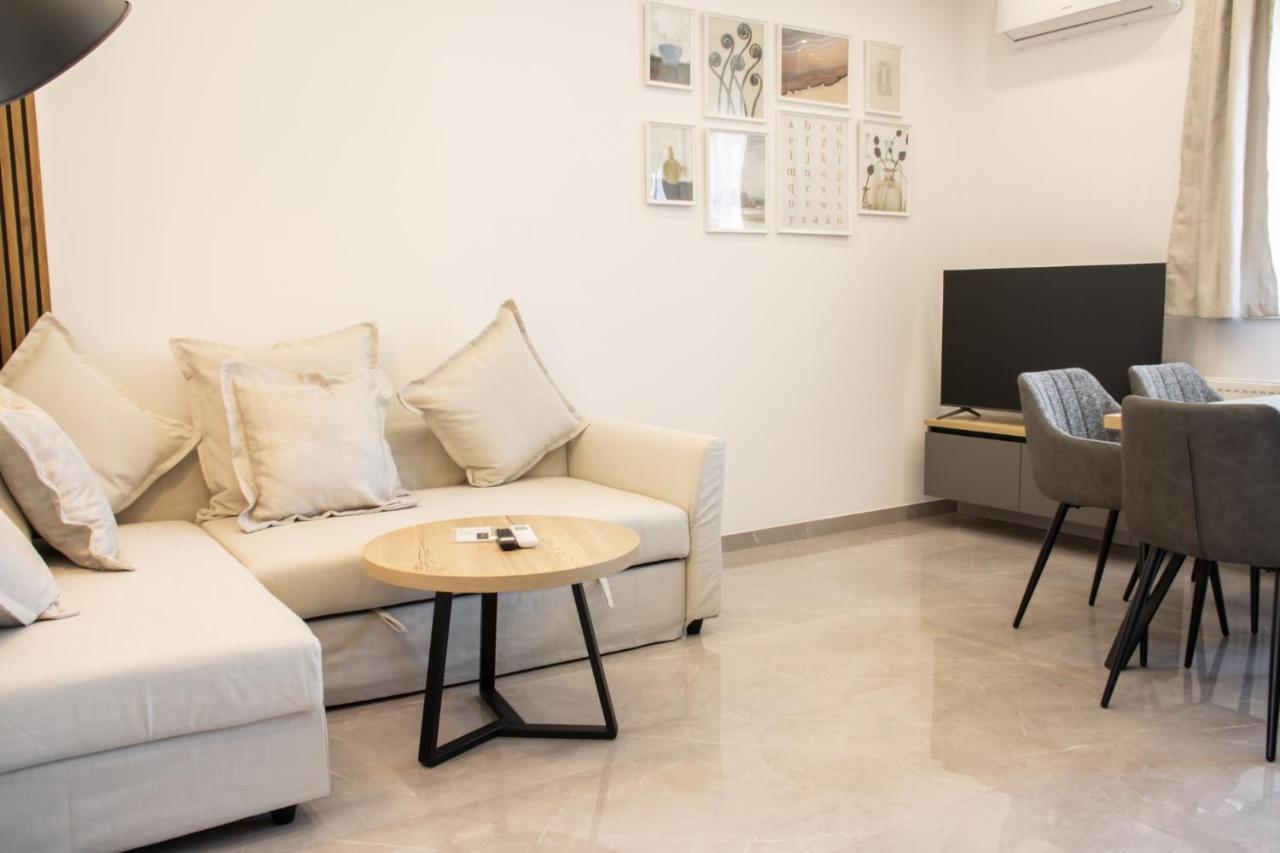 Hugo Apartments Zagreb Bagian luar foto