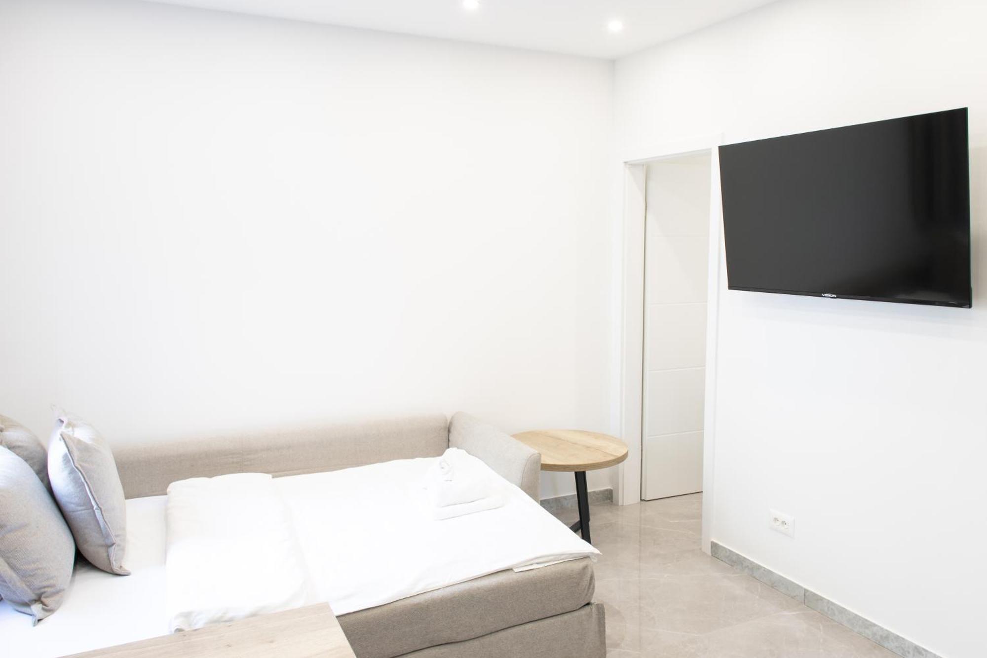 Hugo Apartments Zagreb Bagian luar foto